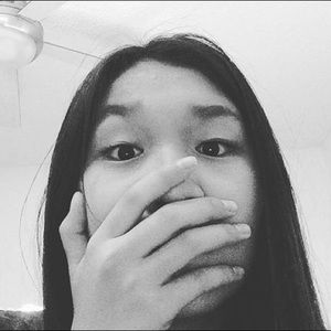 Meet your Posher, Naomi