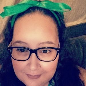 Meet your Posher, Veronica