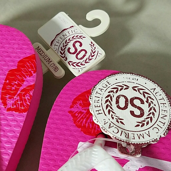 SO Medium (7 - 8) NWT Sun Kissed Flip Flops - Picture 3 of 4