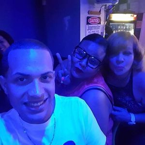 Meet your Posher, Linnette