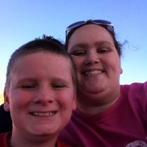 Meet your Posher, Crystal