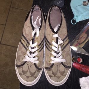 Coach tennis shoes