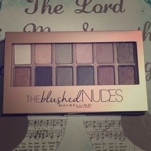 NEW Maybelline Blushed Eyeshadow Palette