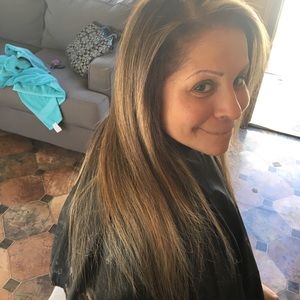 Meet your Posher, Marcela