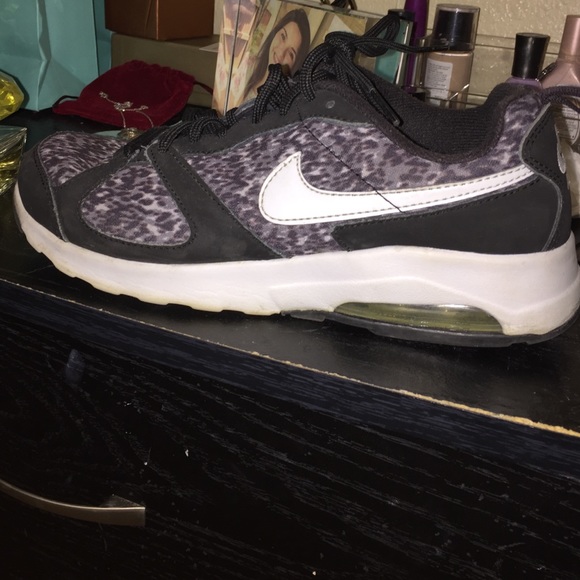 Nike air