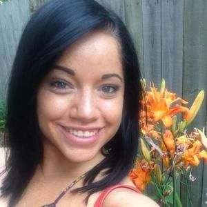 Meet your Posher, Hillarie