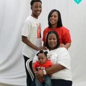 Meet your Posher, Jamie