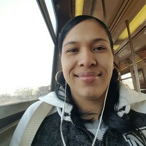 Meet your Posher, Sandy