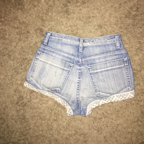 Carmar blue denim jean shorts with lace trimming - Picture 2 of 2