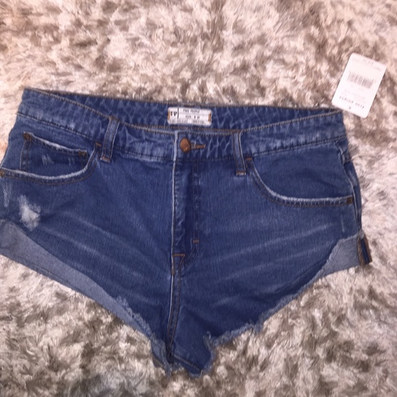 BNWT FREE PEOPLE SHORTS!