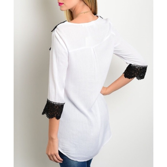 Summer Ivory Top - Picture 2 of 2