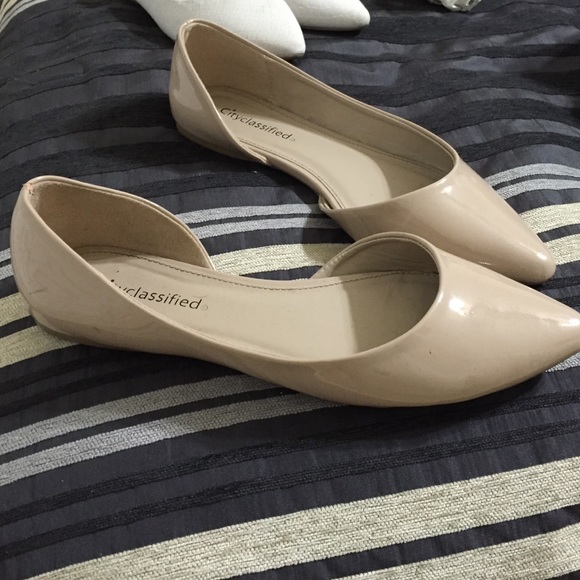 Flats - Picture 2 of 2