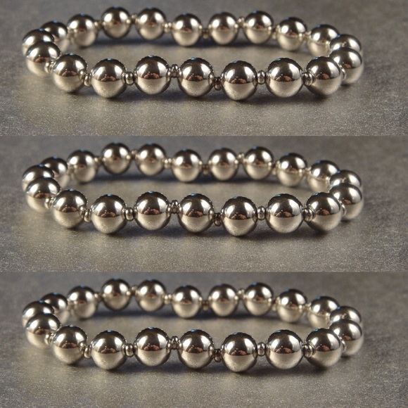 Sterling silver bead bracelet . Stretchy
