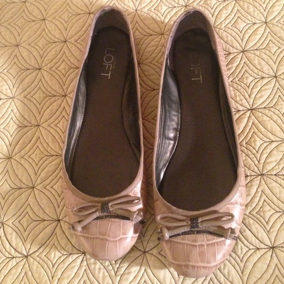 Loft croc ballet flats size 8