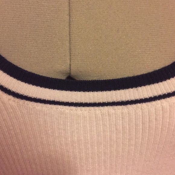 Tank top - Picture 2 of 3