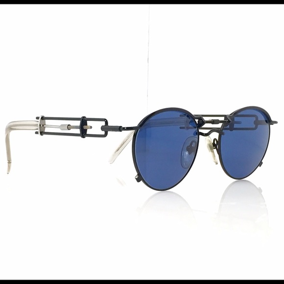 Meet your Posher, Peter - Picture 2 of 4