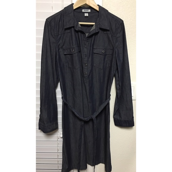 ✨MOVING SALE ✨Old Navy Denim Dress