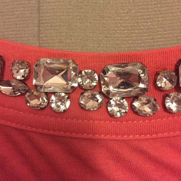Tank top - Picture 2 of 3