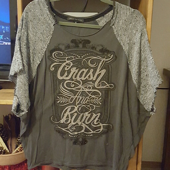 Gray crash and burn top
