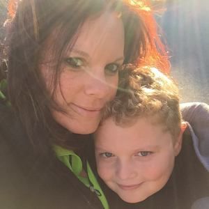 Meet your Posher, Eve