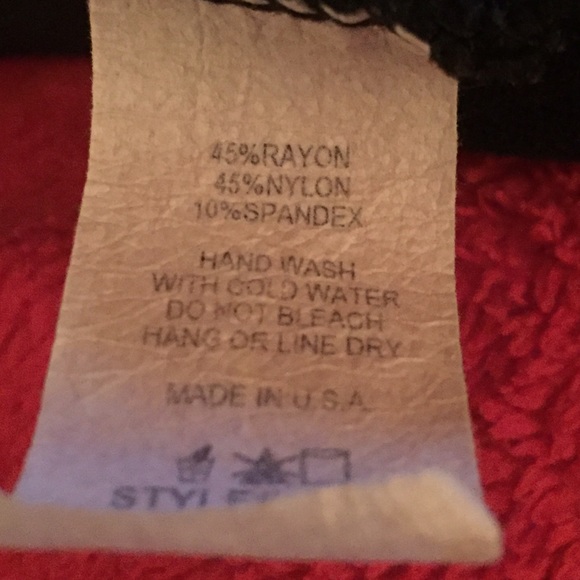 3/$25 Black body-con skirt - Picture 5 of 5