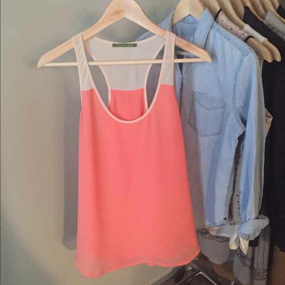 Sleeveless Top