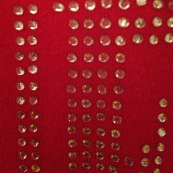 #156.  Guess t-shirt . Used. Good condition 👍. - Picture 3 of 4