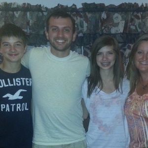 Meet your Posher, Lisa