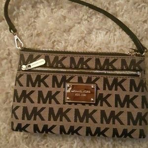Brand new Michael Kors wristlet