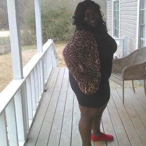 Meet your Posher, Tiffany