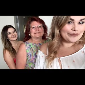 Meet your Posher, Maria