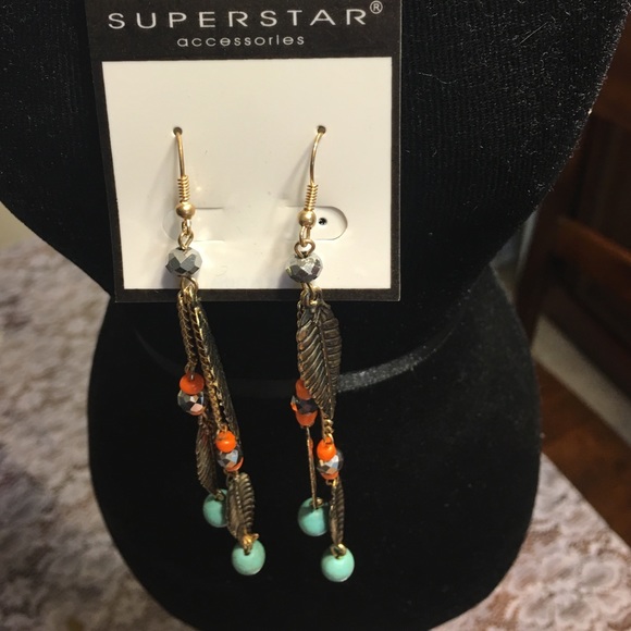 NWT feather Superstar long earrings - Picture 2 of 3