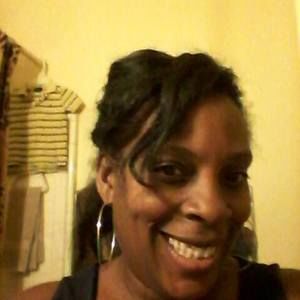 Meet your Posher, Linda