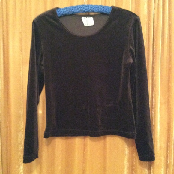 FreeFall Round brown neck velour top