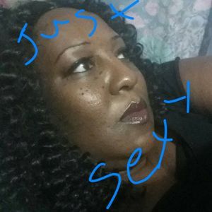 Meet your Posher, Pamela