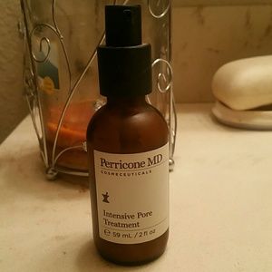 Perricone MD intensive pore treatment