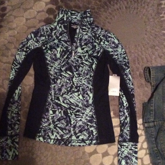 Active wear jacket