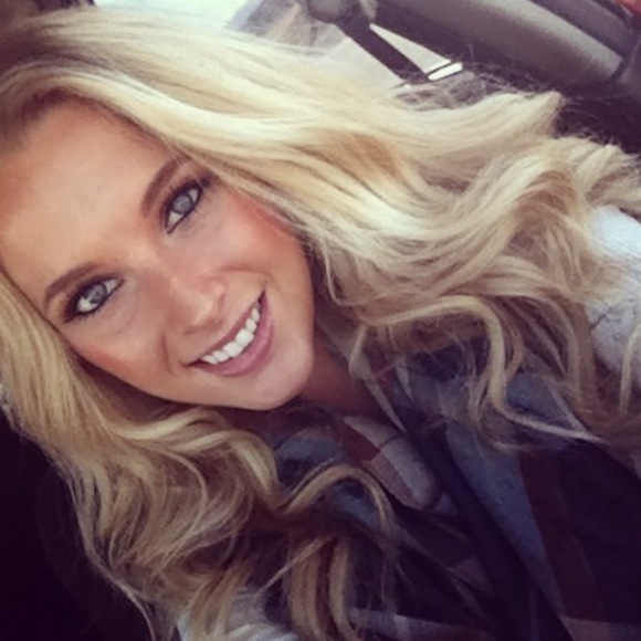 Meet your Posher, Megan