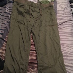Khaki style cargo pant