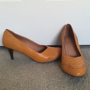 Anthropologie Shoes - Anthropologie Miss Albright Elevated Oxfords 8.5 Anthropologie Shoes - Anthropologie Miss Albright Elevated Oxfords 8.5