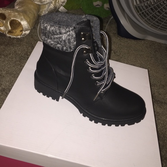 Lace up booties