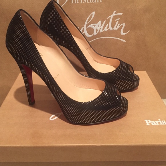 SOLD!!Christian Louboutin Very Prive Suede Pewter