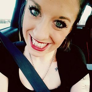 Meet your Posher, Alyssa