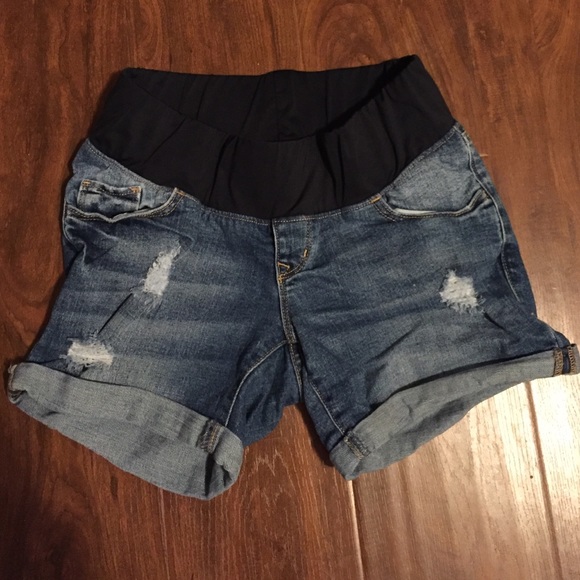 Old Navy Maternity Shorts