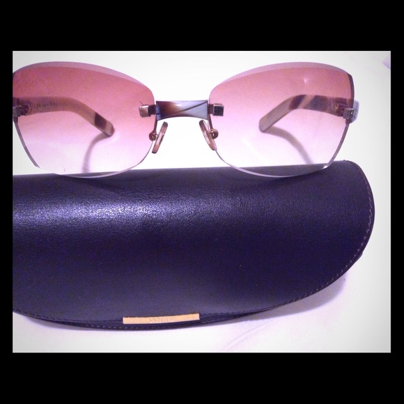 Ferre Sunglasses..... - Picture 1 of 4