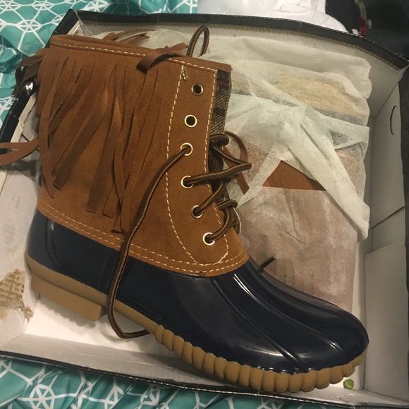 Buck boots
