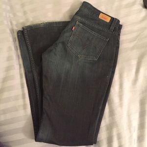 ✨SALE✨Levi's jeans!