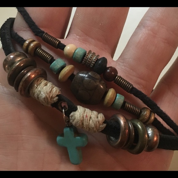 Amazing Beaded Bracelet w/ Center Turquoise Cross.