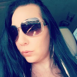 Meet your Posher, Angie