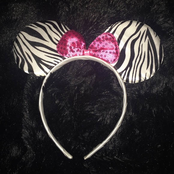 Minnie Mouse ears💖💖
